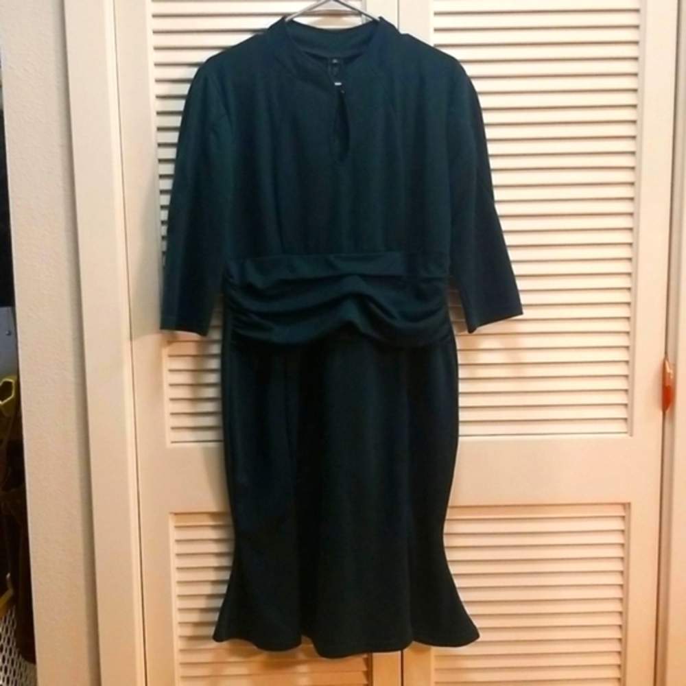 1940s Inspired Fitted Dress